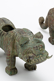Supports in the Form of Tigers